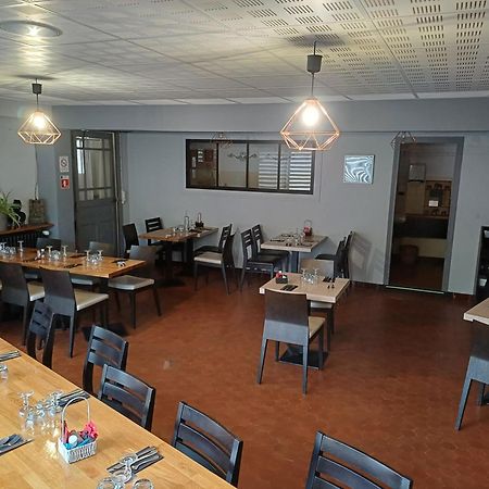 Auberge Des Platanes Villevocance Экстерьер фото